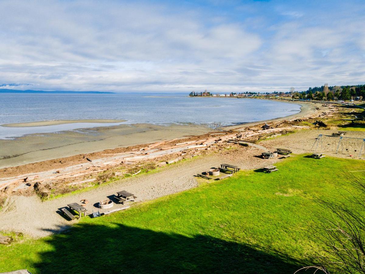 Sea Edge Motel Parksville Kültér fotó