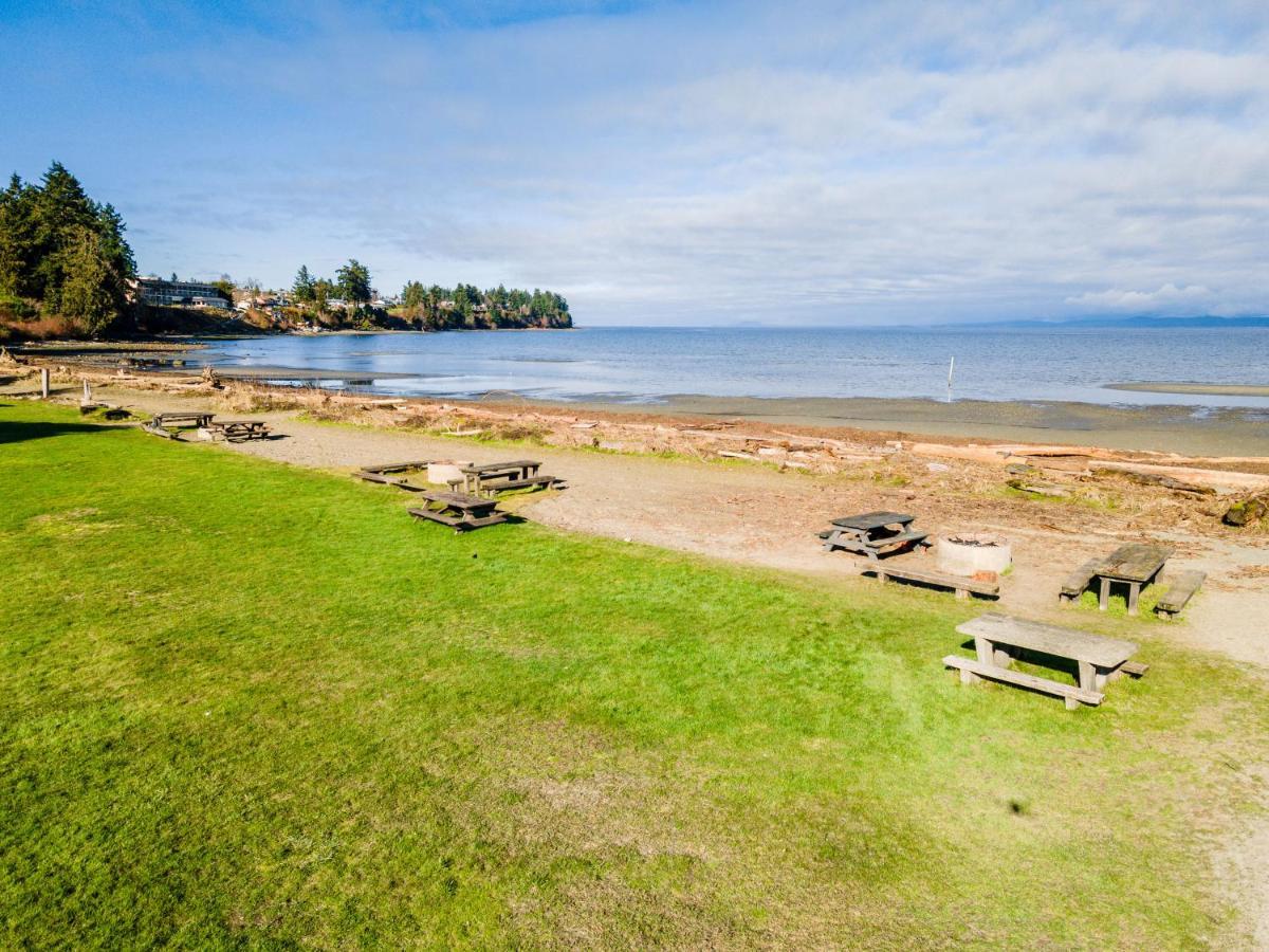 Sea Edge Motel Parksville Kültér fotó