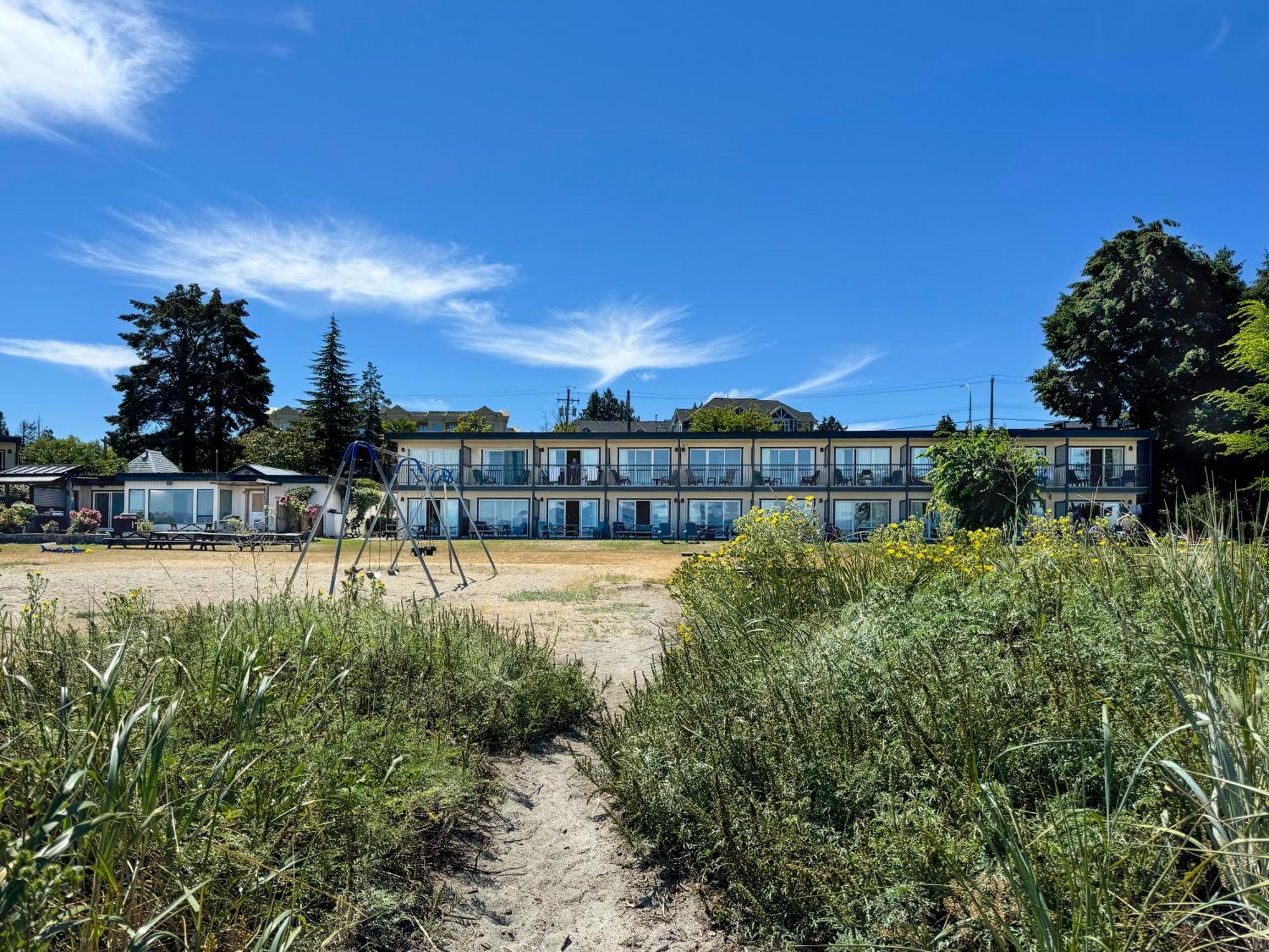 Sea Edge Motel Parksville Kültér fotó