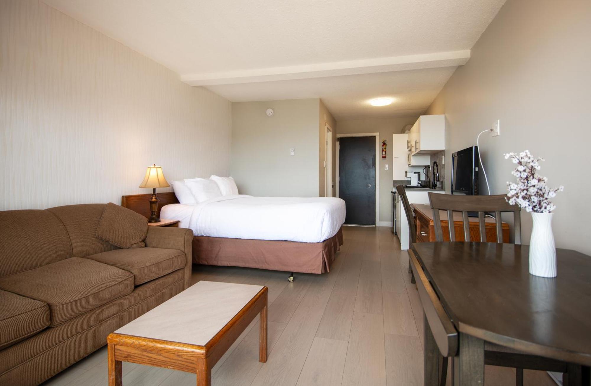 Sea Edge Motel Parksville Kültér fotó