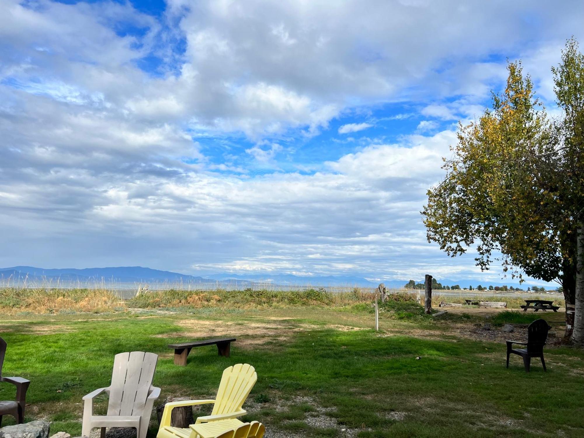 Sea Edge Motel Parksville Kültér fotó